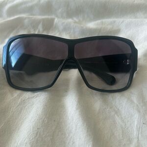 Chanel sunglass